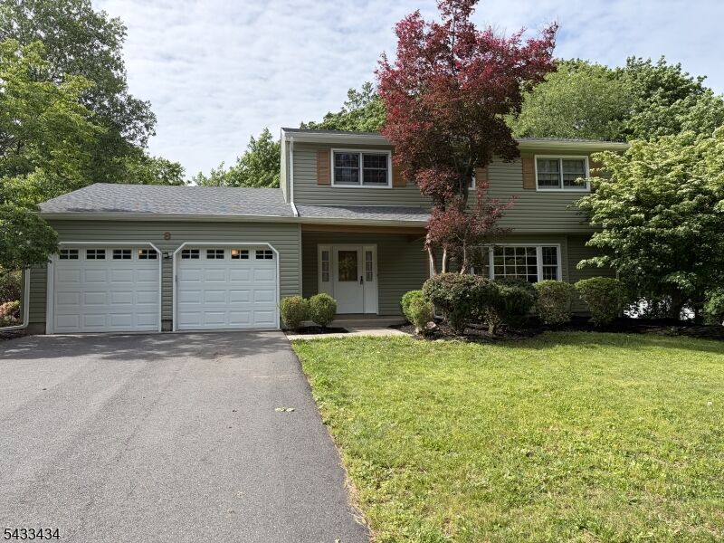 Property Photo:  8 Liberty Ln  NJ 08873 