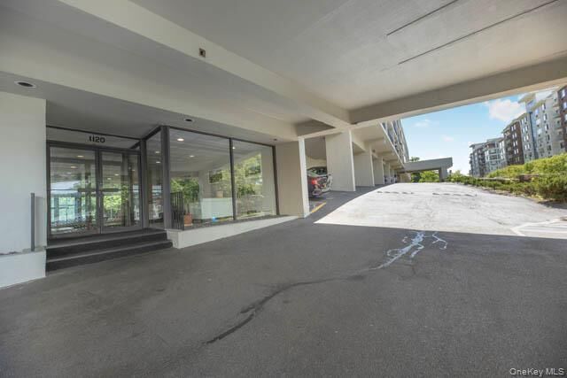 Property Photo: 1120 Warburton Avenue 1F NY 10701