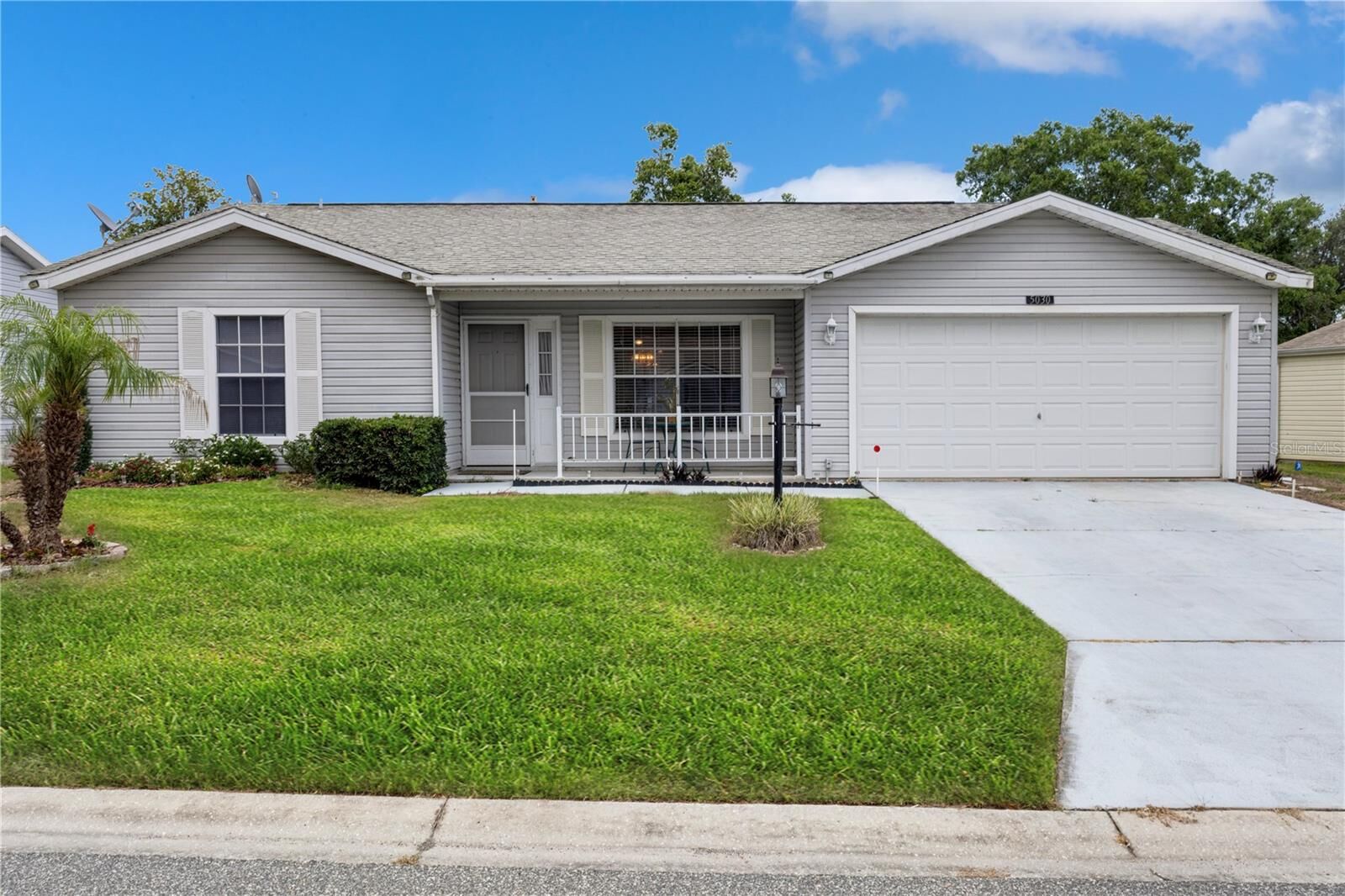 Property Photo:  5030 El Destino Drive  FL 34748 
