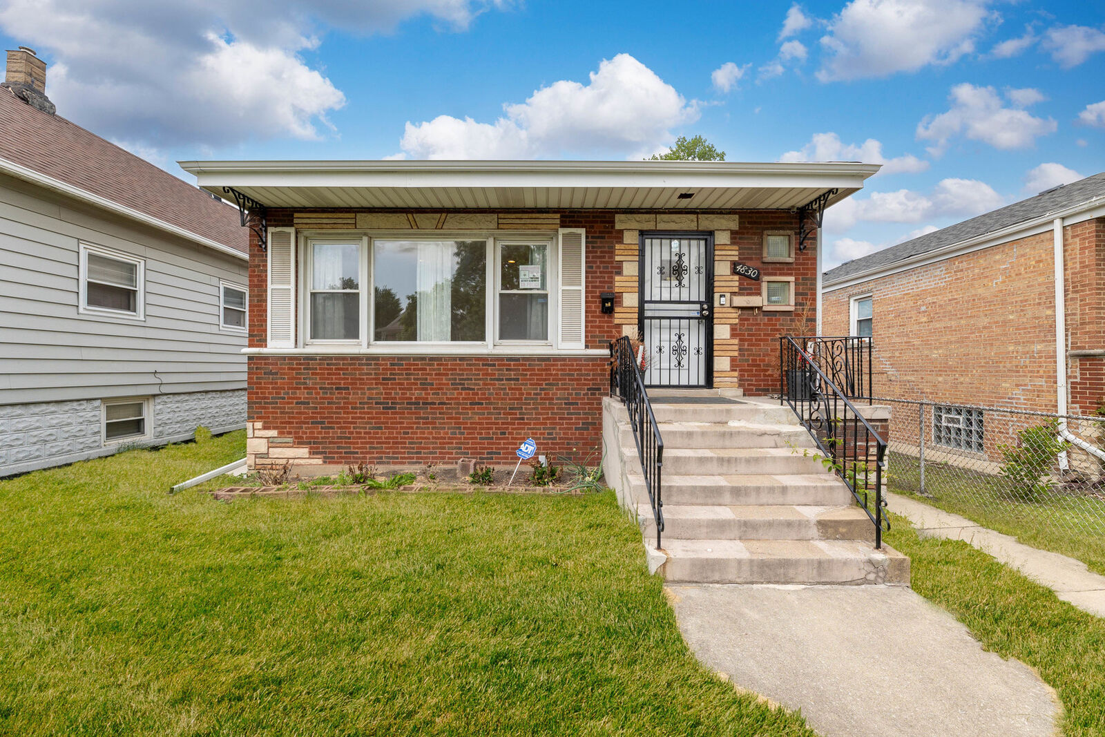 Property Photo:  4830 S Ridgeway Avenue  IL 60632 