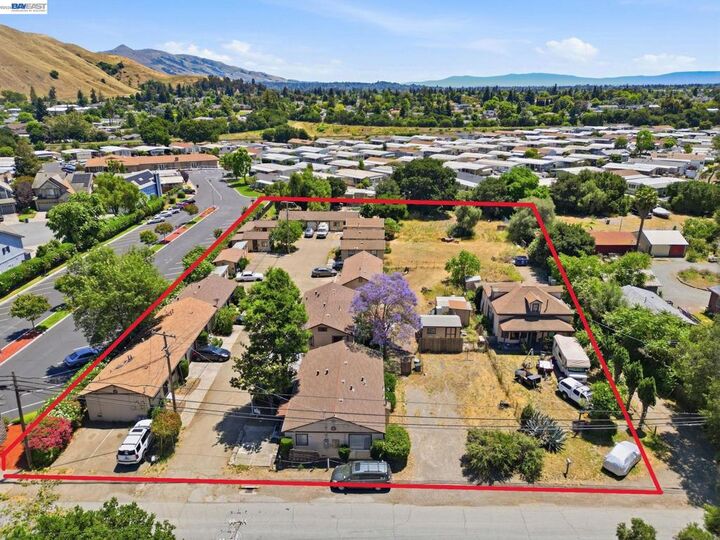Property Photo:  585 Old Canyon Rd  CA 94536 