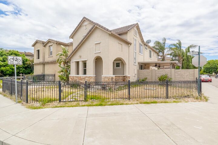 Property Photo: 188 Thomsen Road CA 95330