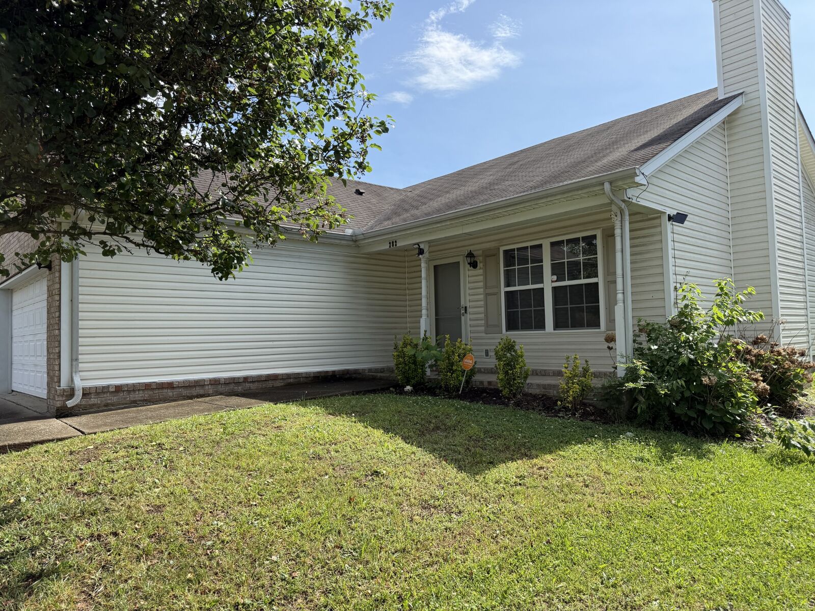 Property Photo: 282 Bill Stewart Blvd TN 37086