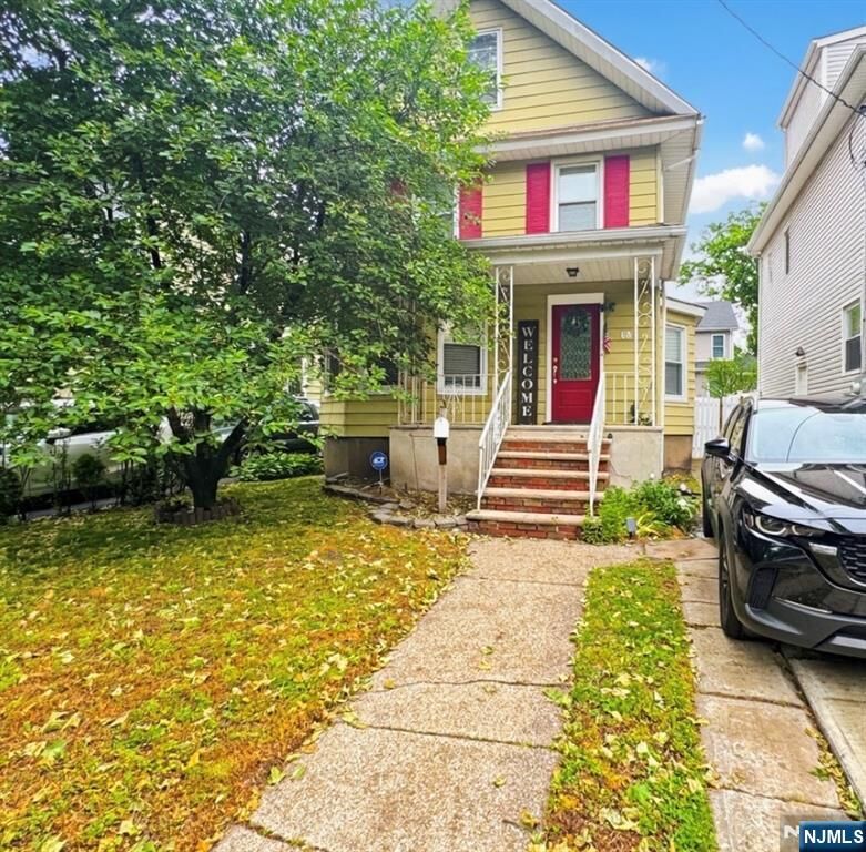 Property Photo:  68 Washington Avenue  NJ 07070 