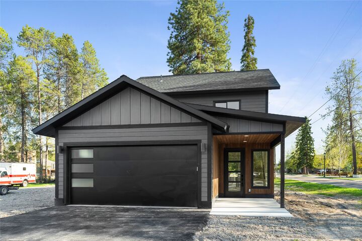 Property Photo:  703 Cottonwood Court  MT 59937 