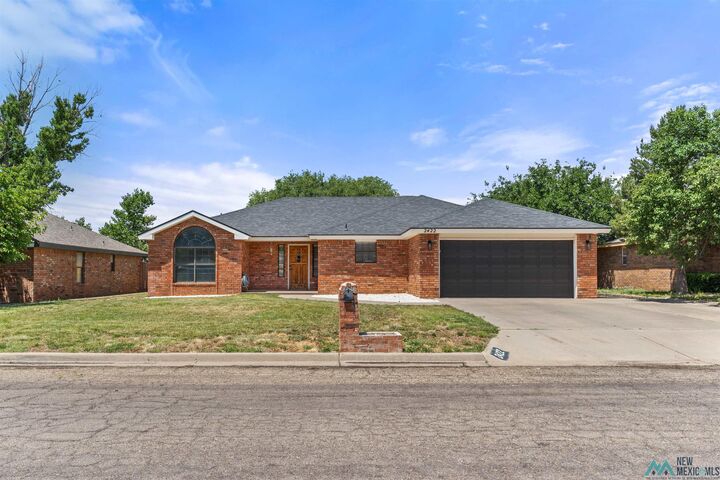Property Photo:  2422 Howard Cowper Drive  NM 88101 