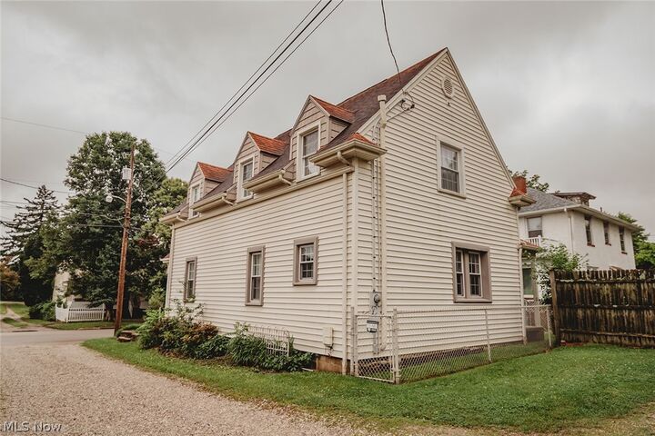 Property Photo:  1605 Liberty Street  WV 26101 