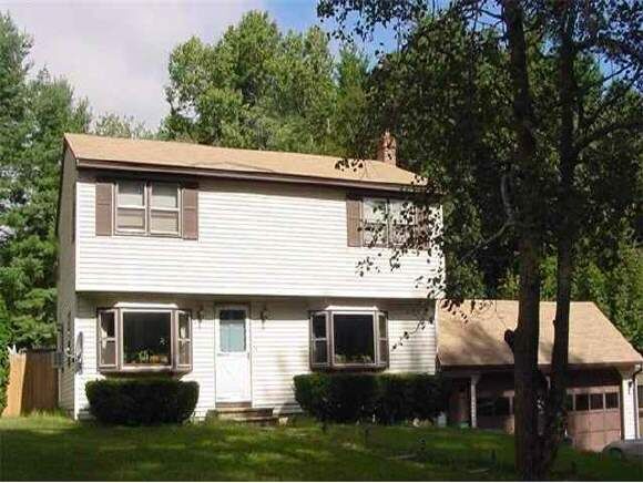 Property Photo:  2 Den Avenue  NH 03054 