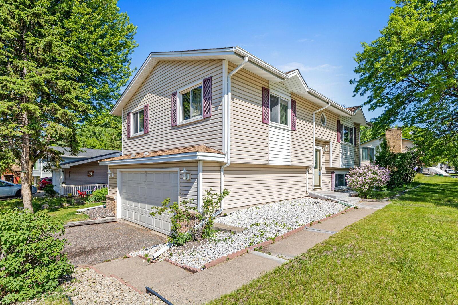 Property Photo: 10460 Tamarack MN 55433