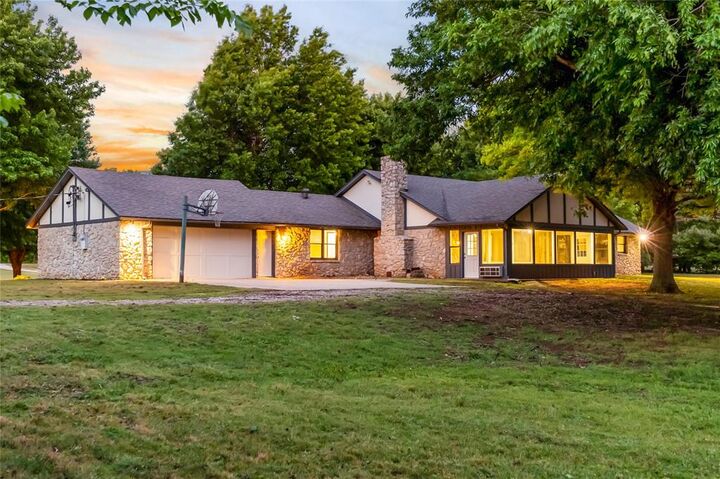 Property Photo:  5217 S Morgan Road  OK 73179 