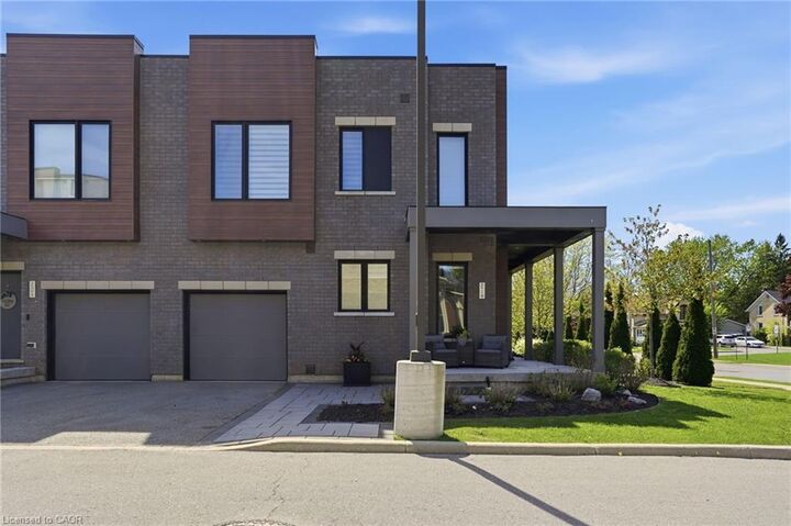 Property Photo: 107 Concession Street 21 ON N1R 0C1