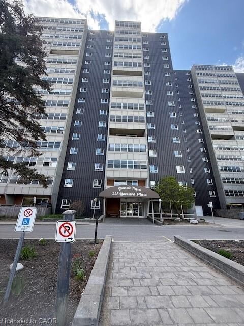 Property Photo: 225 Harvard Place 208 ON N2J 4H4
