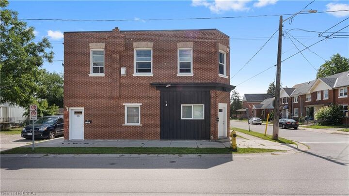 Property Photo:  140 Superior Street  ON N3S 2L4 
