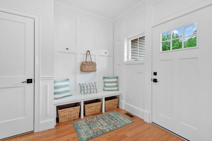 Property Photo:  4 Weber Farm Road 4  MA 02093 