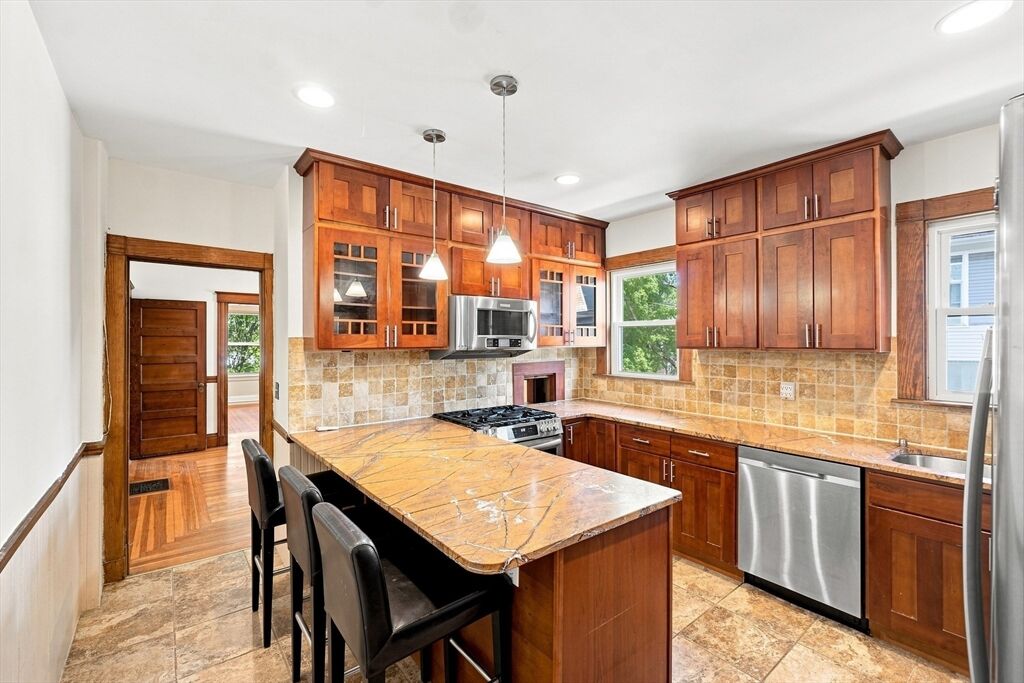 Property Photo:  236 Concord Ave. -2  MA 02138 