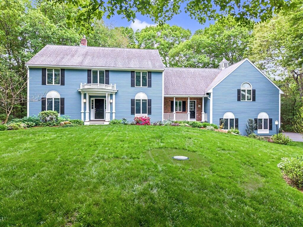 Property Photo:  10 Benson Rd  MA 01748 