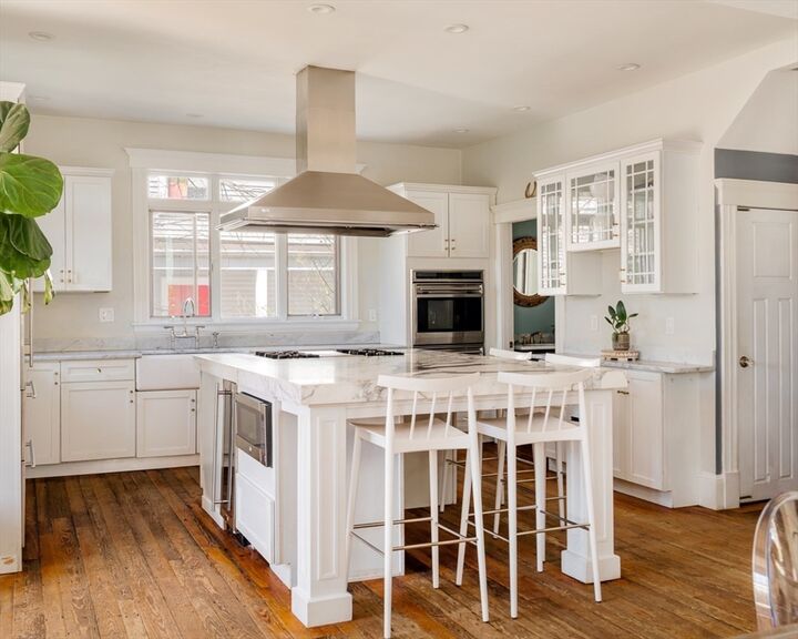 Property Photo:  70 Oxford St  MA 02143 