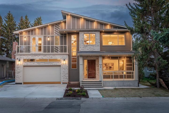 26 Varsplain Place NW — photo 1
