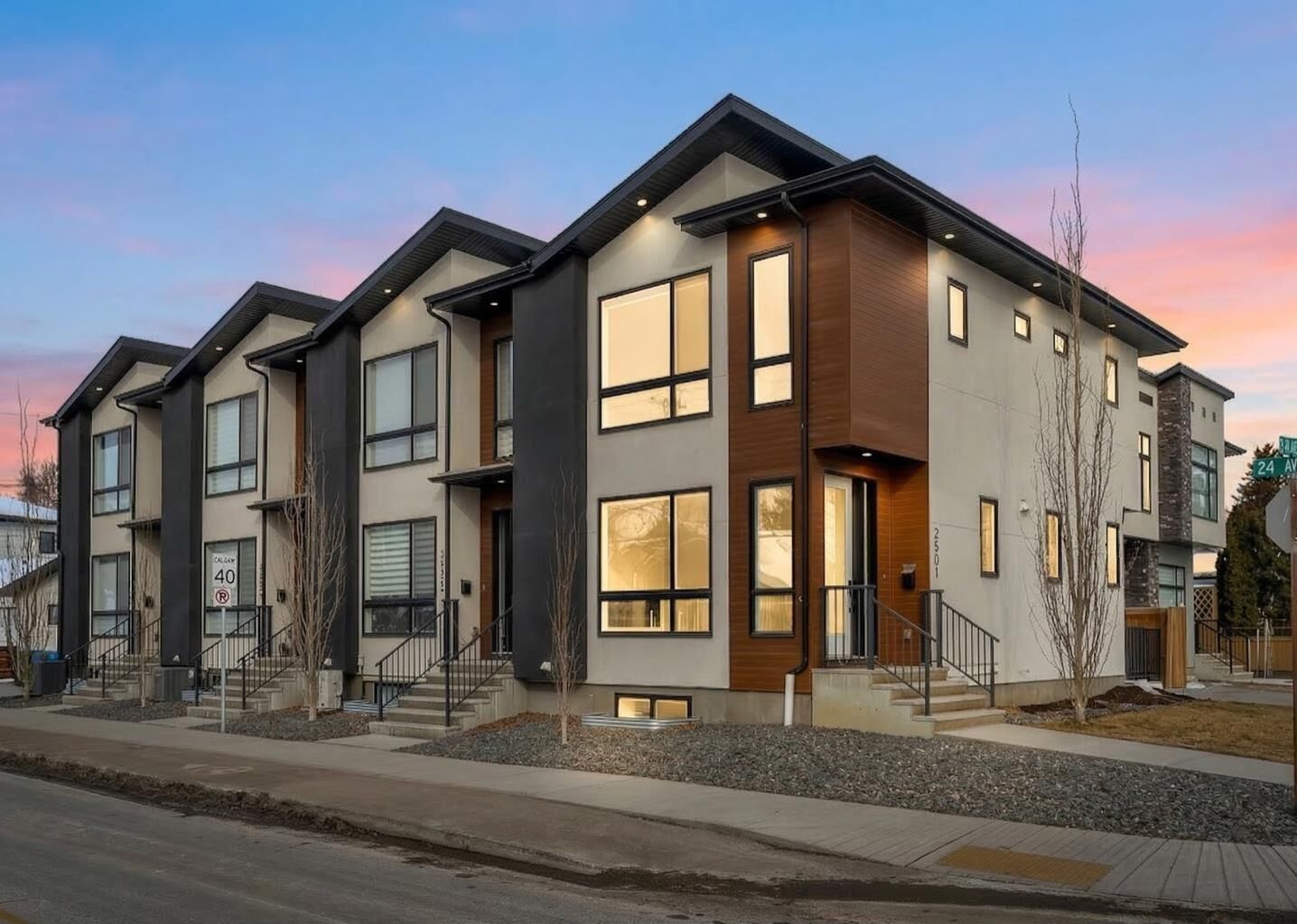 Property Photo:  2501 17A Street NW  AB T2M 3S7 