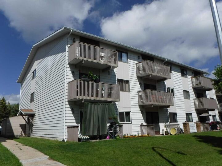 114 Mount Pleasant Drive 107 — photo 1