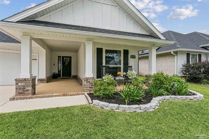 Property Photo:  5694 Dunridge Dr  FL 32571 