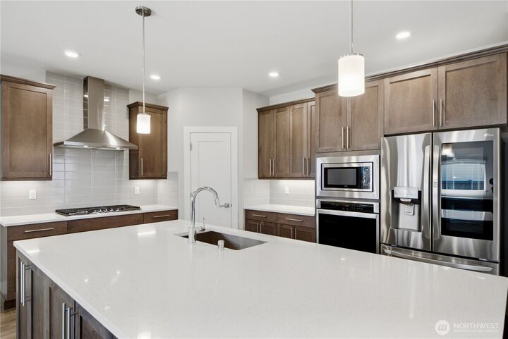 Property Photo:  6302 SW 206th Pl  WA 98036 