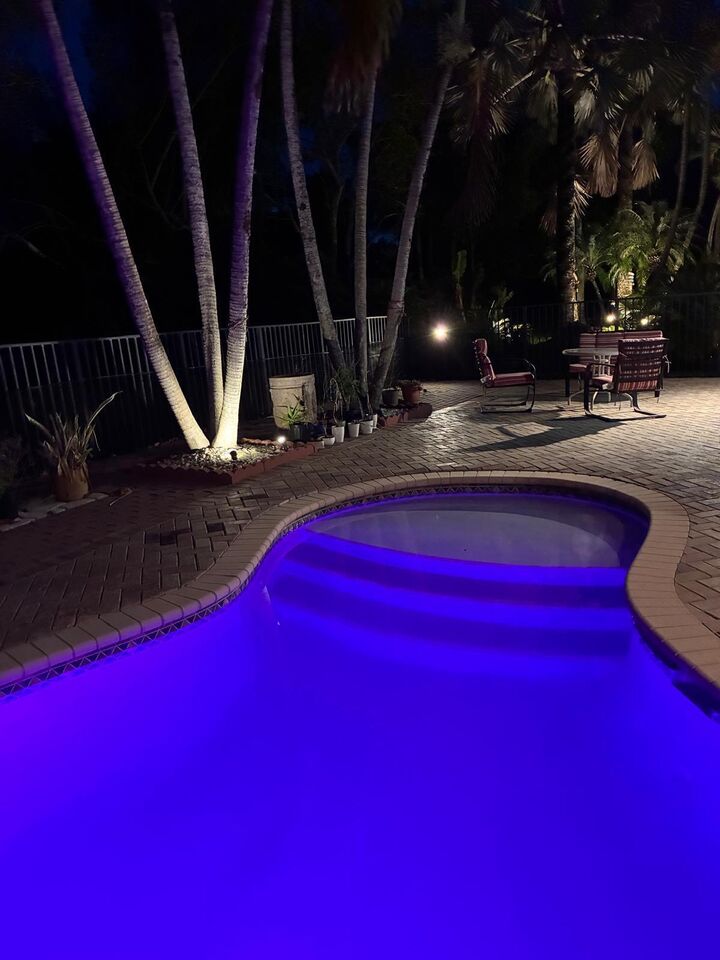 Property Photo:  10340 Trianon Place  FL 33449 