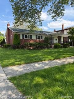 Property Photo: 5503 Cranbrook Street MI 48125