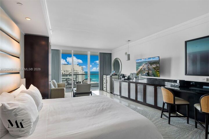 Property Photo: 4391 Collins Ave 1002 FL 33140