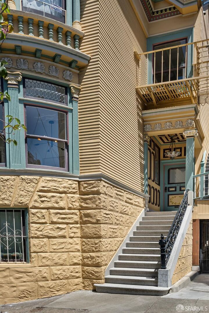 Property Photo:  150 Central Avenue A  CA 94117 