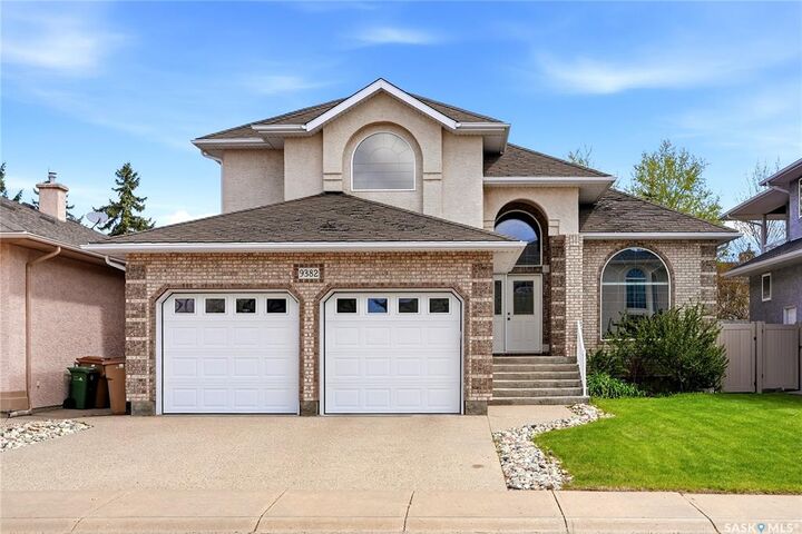 Property Photo: 9382 Wascana Mews SK S4V 2W4