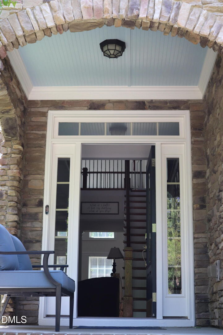 Property Photo:  12913 Saxon Way  NC 27613 