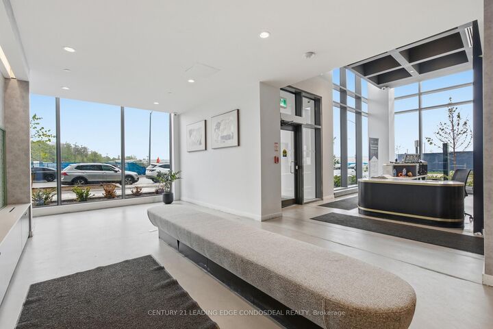 Property Photo:  474 Caldari Road 1803  ON L4K 0R5 