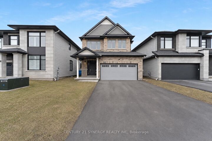 Property Photo: 555 Bobolink Ridge ON K2S 2P2