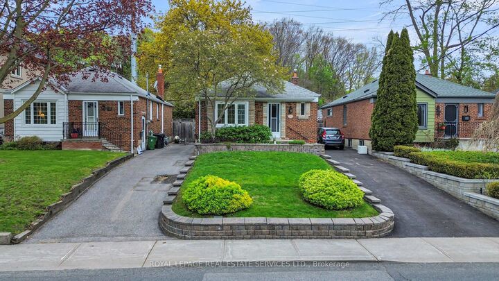 64 Nesbitt Drive — photo 1