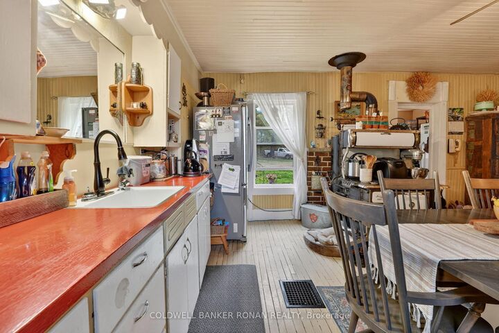 Property Photo: 1043 Kirk Line East N/A ON P1L 0A1
