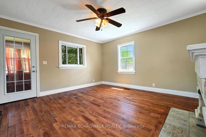 Property Photo: 96 York Street ON K0G 1K0