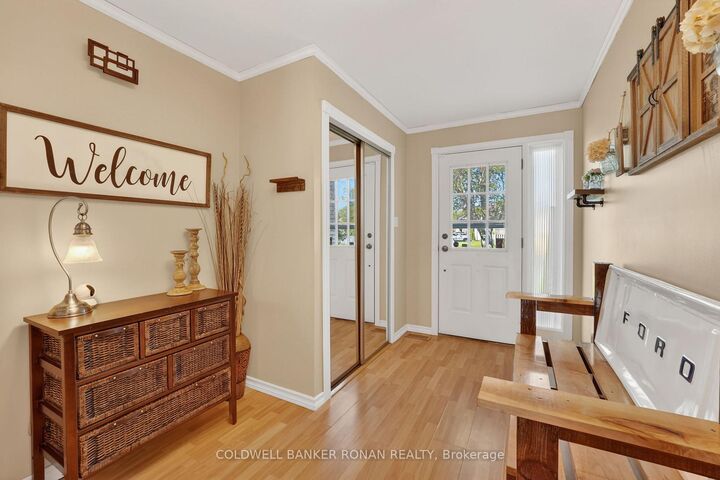 Property Photo:  19 Larkdale Crescent  ON L0M 1B0 