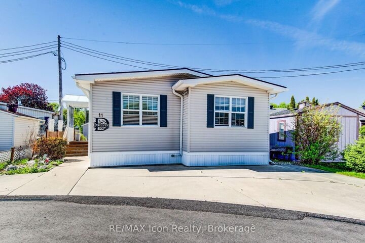 Property Photo: 11 Hemlock Crescent ON N0B 2J0