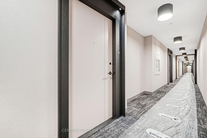 Property Photo: 858 Dupont Street 318 ON M6G 0C1