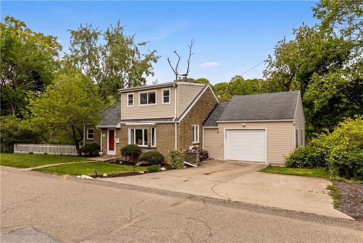 Property Photo:  6 Virginia Terrace  PA 15229 