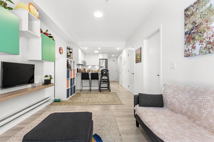 Property Photo: 2688 Duke Street 102 BC V5R 4S9