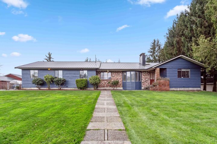 Property Photo: 19782 150 Avenue BC V3Y 1Z1