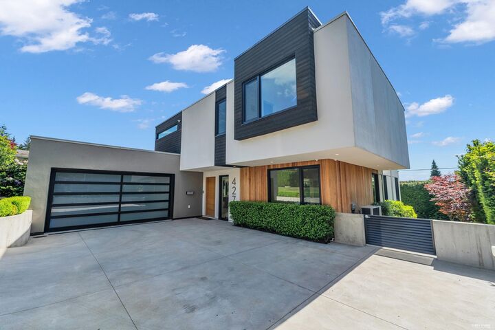 Property Photo: 4275 Chelsea Crescent BC V7R 3J4