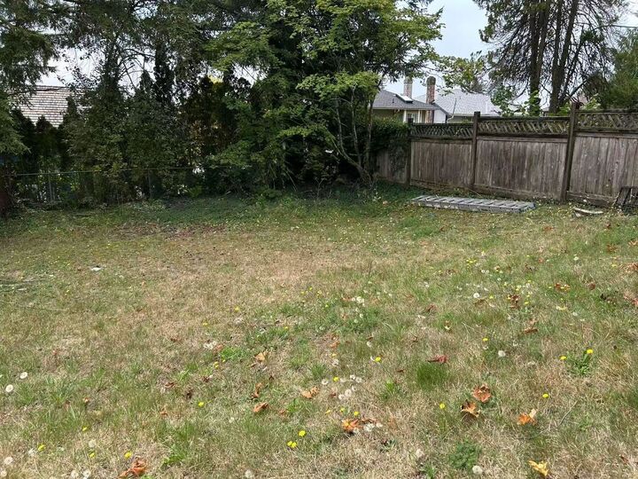 Property Photo: 1780 Rideau Avenue BC V3J 3G8