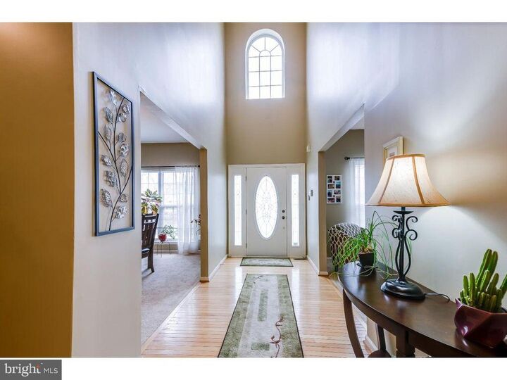 Property Photo:  9 Buttonwood  NJ 08505 