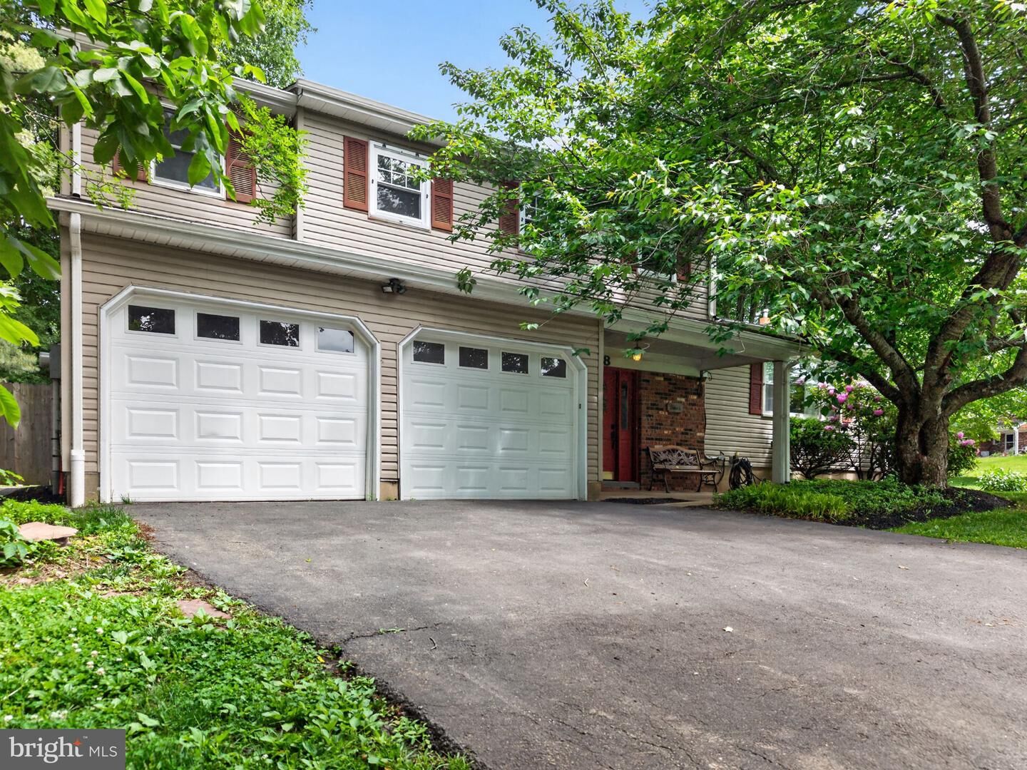 Property Photo:  18 Randi Way  NJ 08560 