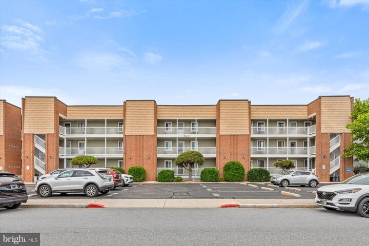 Property Photo: 714 Mooring Road C305 MD 21842