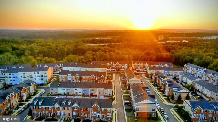 Property Photo: 20660 Smollet Terrace VA 20147