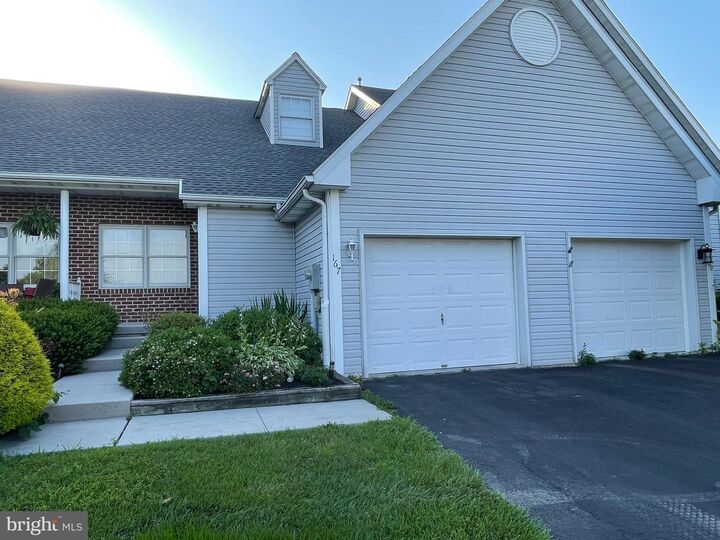 Property Photo:  167 Hunters Trail  PA 17325 